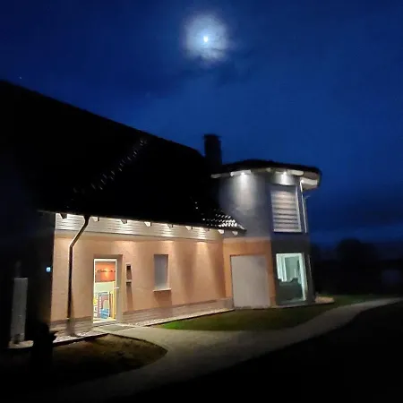 Daire Mit Seeblick Am Gross Labenzer *