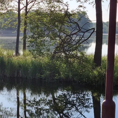 Mit Seeblick Am Gross Labenzer 아파트 *