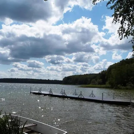 Mit Seeblick Am Gross Labenzer *