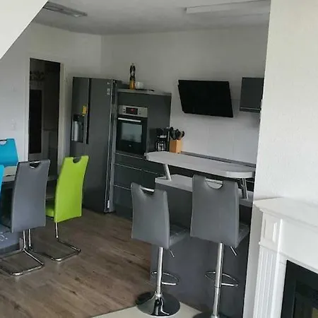 Mit Seeblick Am Gross Labenzer