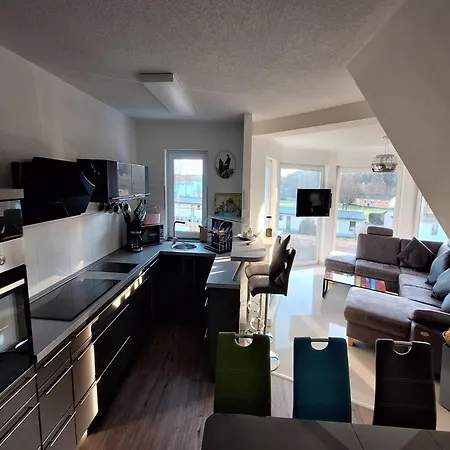 Daire Mit Seeblick Am Gross Labenzer