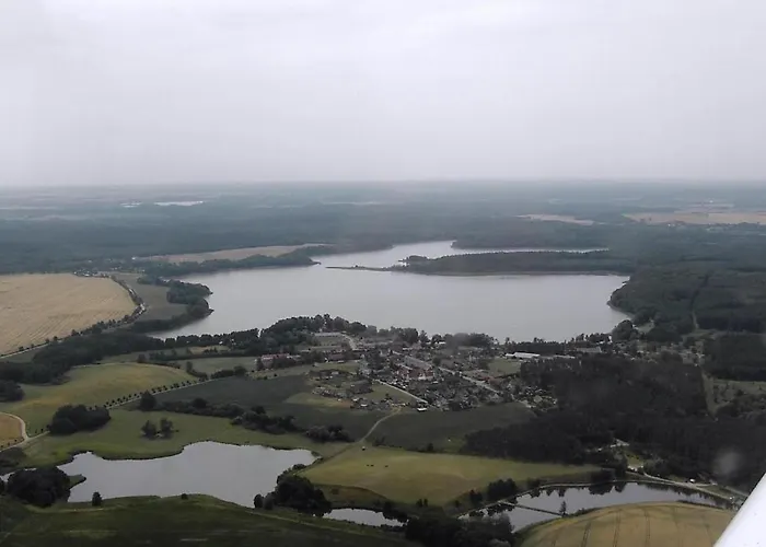 Mit Seeblick Am Gross Labenzer *